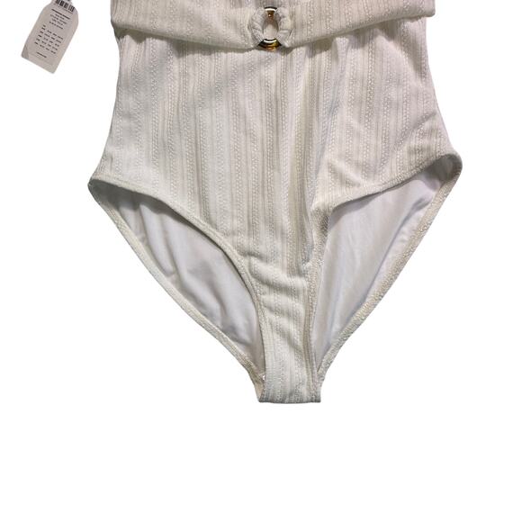 Vero Moda Freedom white belted one piece swimsuit size medium NWT - Picture 5 of 12